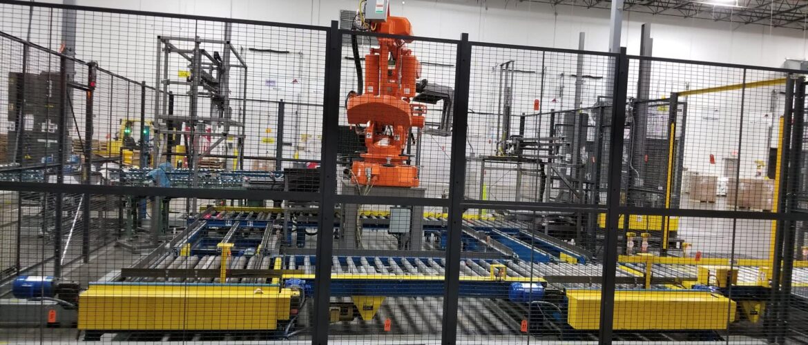 THE CENTRALIZED ROBOTIC PALLETIZING SYSTEM HAS UP TO 40 SKU’S